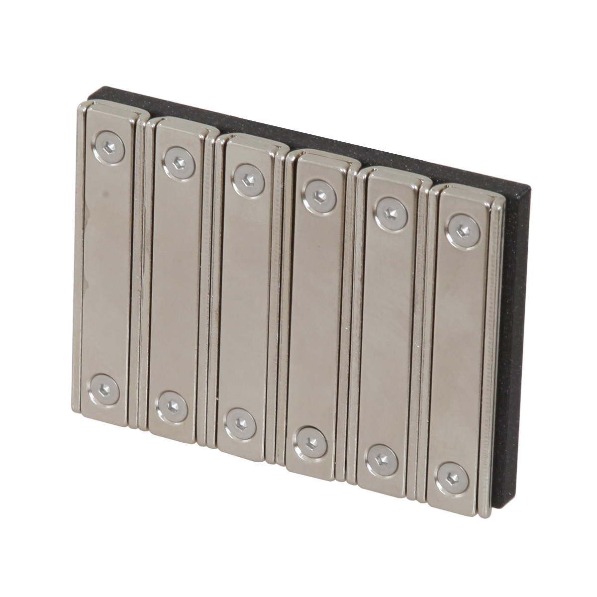 MAGNETIC PLATE FOR BELT MOUNTING WITH VELCRO